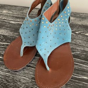 Steve Madden size 9.5 powder blue suede Egyptian sandals.